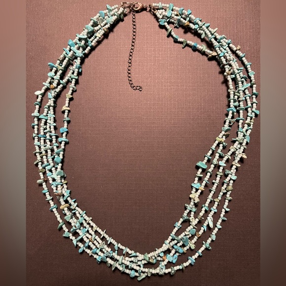 Turquoise beaded necklace - Picture 3 of 4